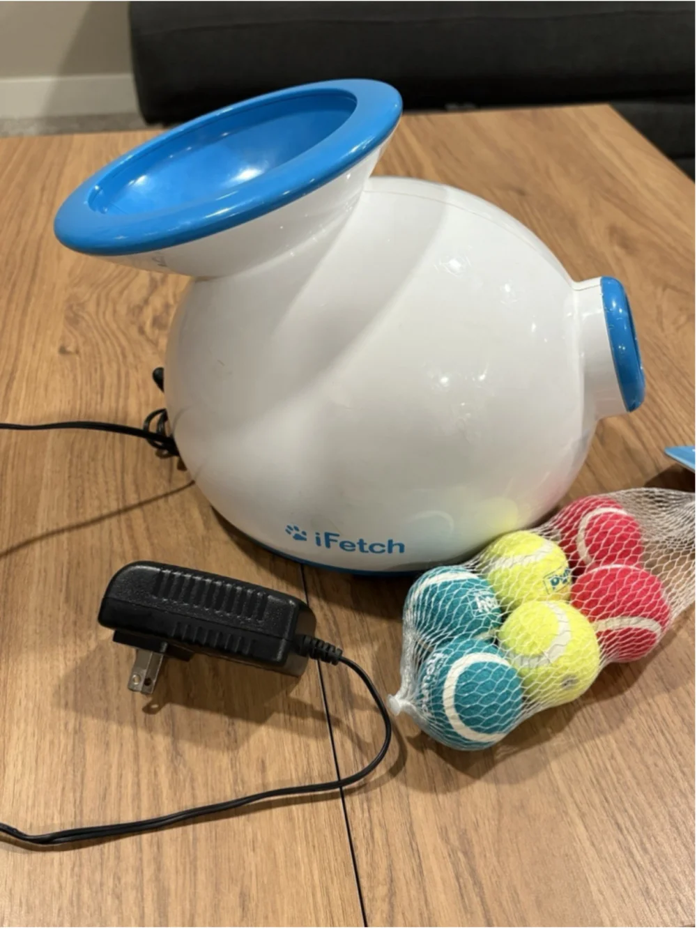 iFetch Automatic Dog Ball Launcher Machine Mini Tennis Balls Indoor Fetch Toy E1